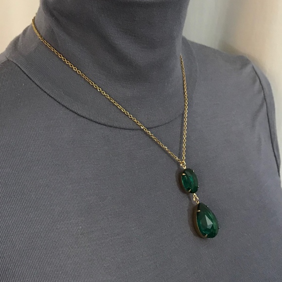 Witches of East End Handmade Replica of Wendy’s Teardrop Double Emerald Necklace - Picture 9 of 14